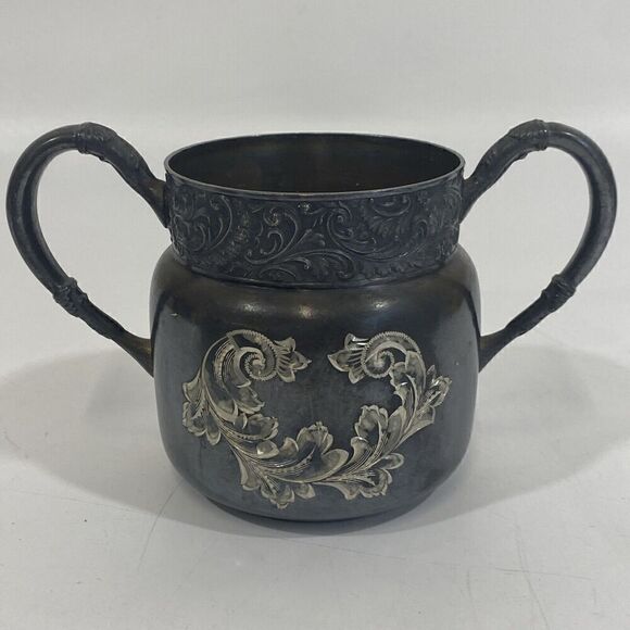 Antique Connecticut Silver Co Triple Silver Plate Etched 1920 Sugar Creamer Set - Picture 4 of 12